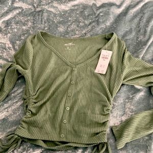 Hollister size small crop top brand new